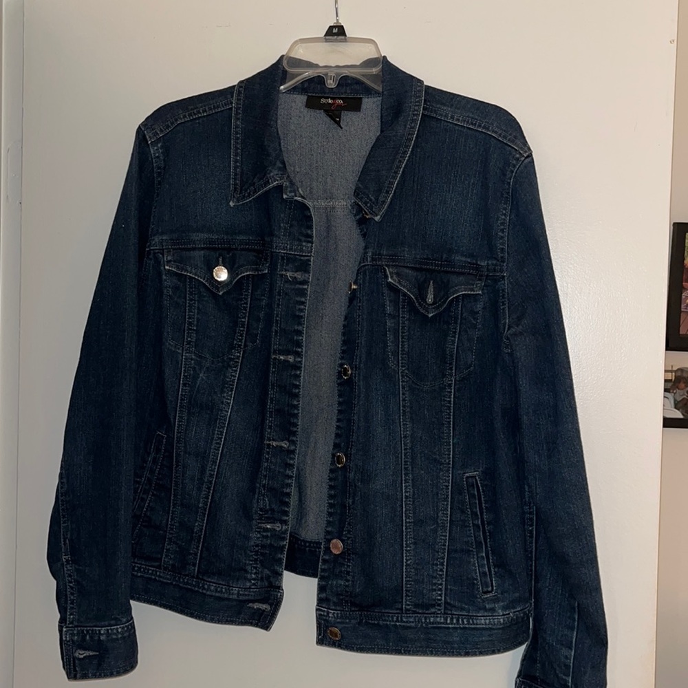 Women’s jean jacket